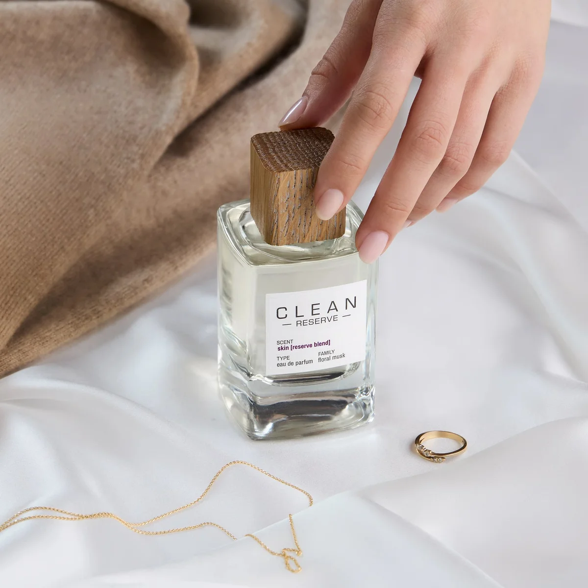 Clean Reserve Skin EDP Review - Intimate Musk Fragrance | Off The Record